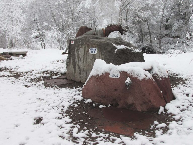 potable-water-fountain-in-winter